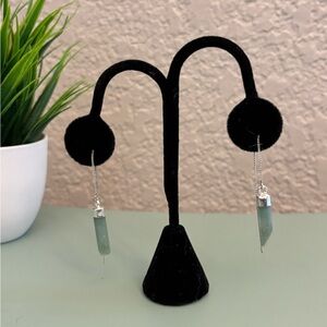 Boutique!🦋 Sterling Silver Green Crystal Threader Earrings!